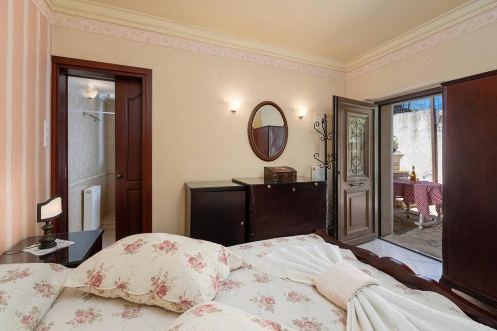 Pombia Marigoula Houseヴィラ エクステリア 写真